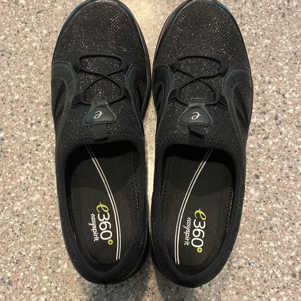 Easy Spirt 360 black shinny slip on sneaker size 9 1/2 M quade